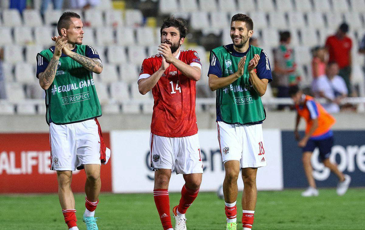 英格兰队在比赛中展现实力，赢得胜利