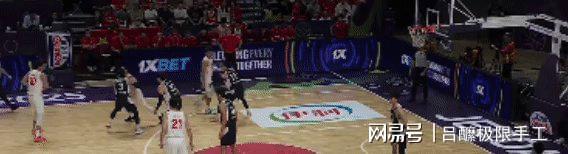 四川队客场逆转胜利，取得关键胜利的简单介绍