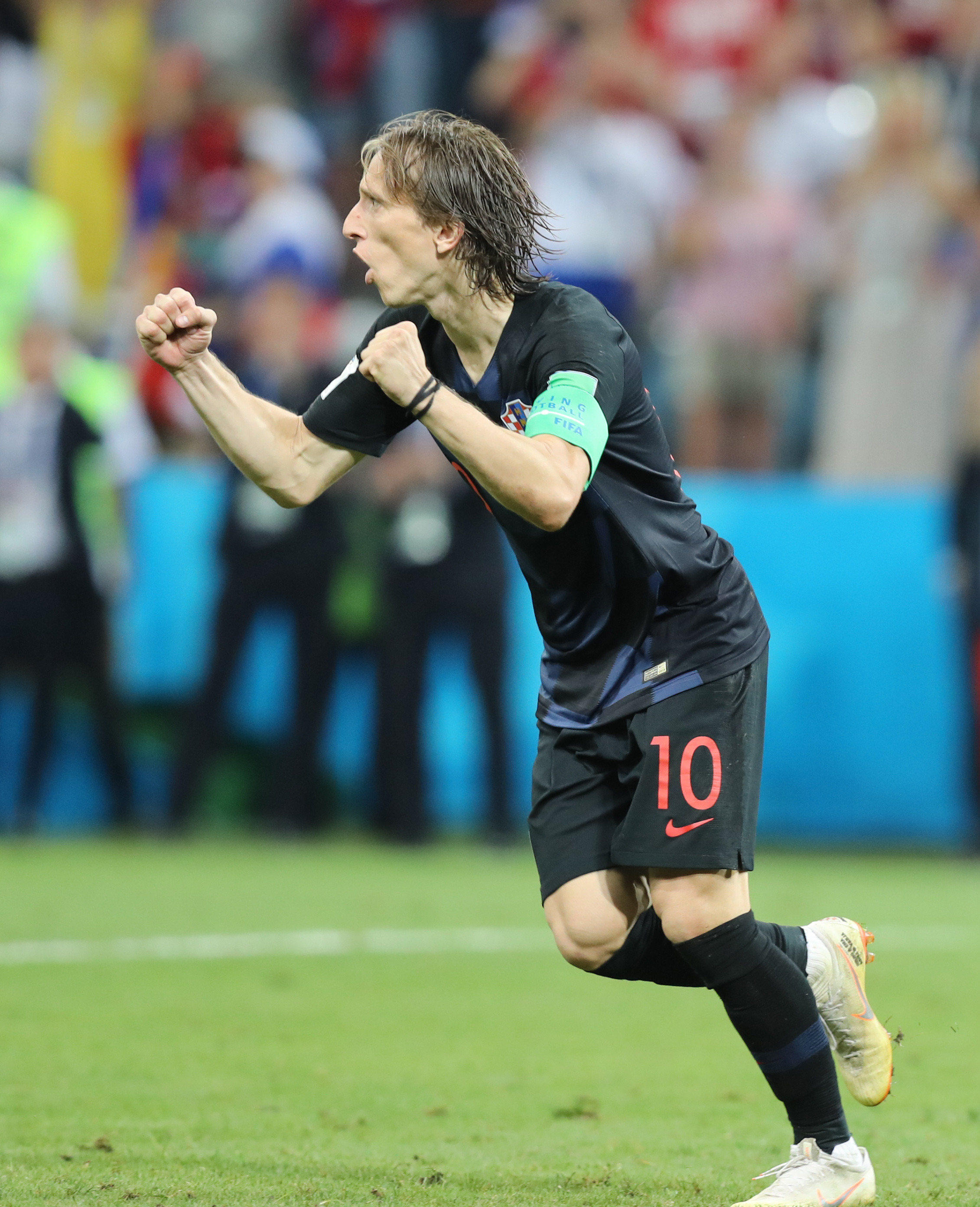 包含圣马力诺挑战克罗地亚，力保晋级资格的词条