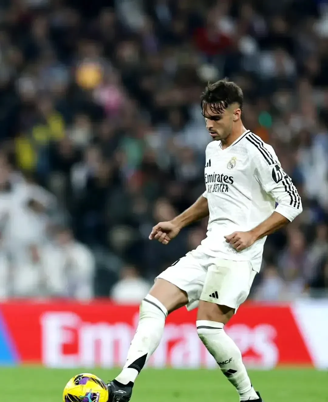 皇马主场取胜，继续保持不败势头