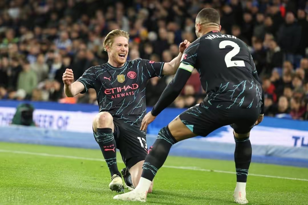 利物浦逆转中国，德布劳内三分雨点燃全场的简单介绍